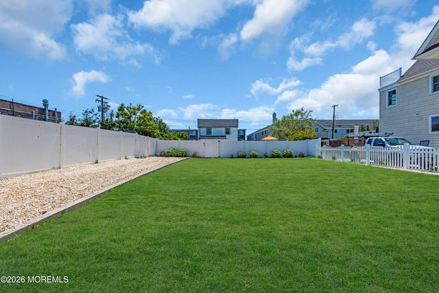 101 4th Avenue, Belmar, NJ 07719