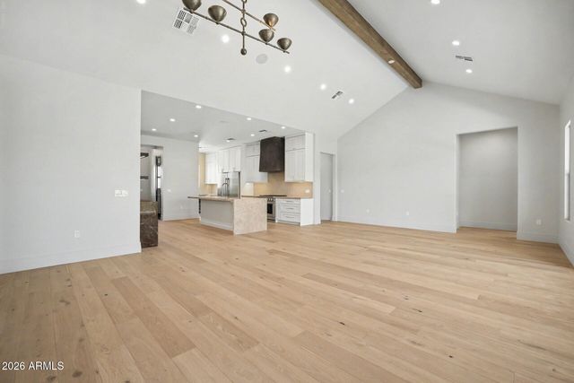 3210 E OREGON Avenue, Phoenix, AZ 85018