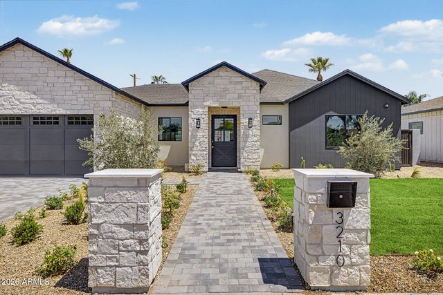 3210 E OREGON Avenue, Phoenix, AZ 85018