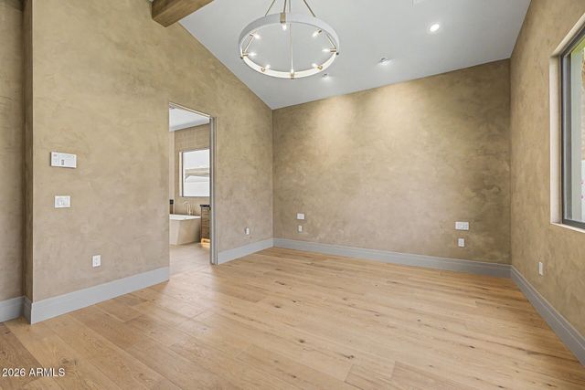 3210 E OREGON Avenue, Phoenix, AZ 85018