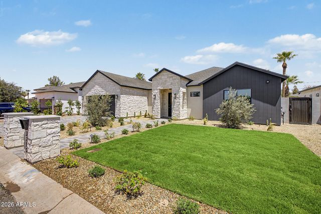 3210 E OREGON Avenue, Phoenix, AZ 85018