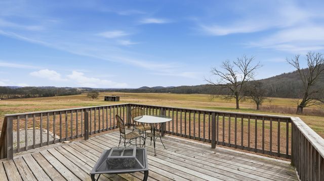 1081 Donahue Rd, Pulaski, TN 38478