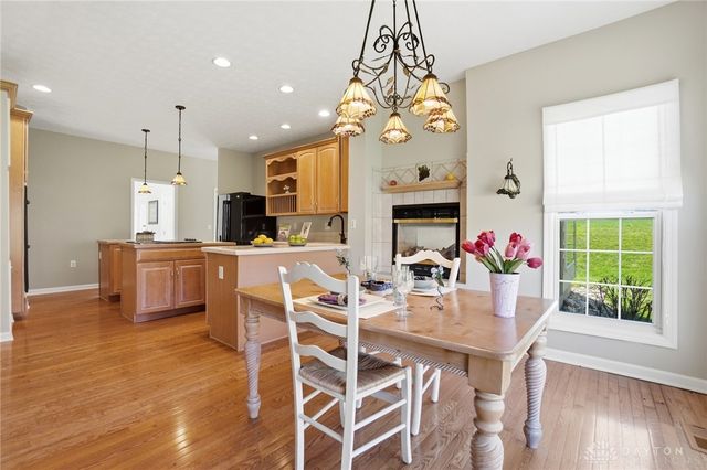 9963 Creek Landing Way, Washington Twp, OH 45458