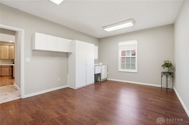 9963 Creek Landing Way, Washington Twp, OH 45458