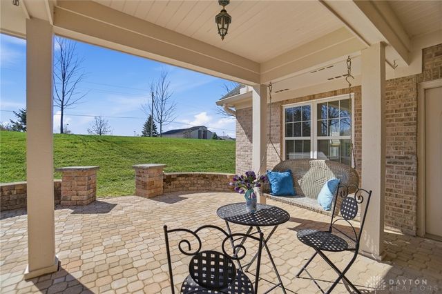 9963 Creek Landing Way, Washington Twp, OH 45458