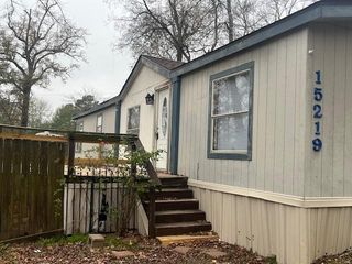 15219 Paradise Cove Drive, Willis, TX 77318