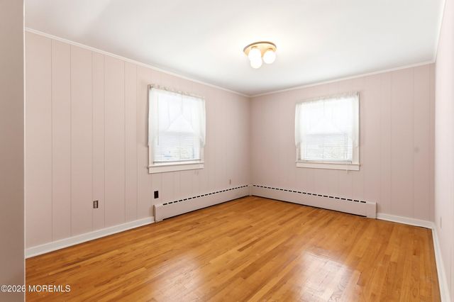 2400 Stanley Drive, Toms River, NJ 08753