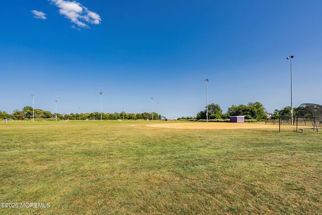 2400 Stanley Drive, Toms River, NJ 08753