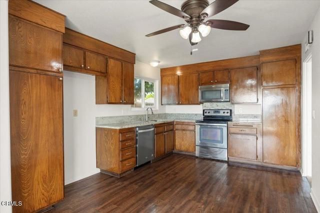 7050 El Malabar Drive, Ventura, CA 93003