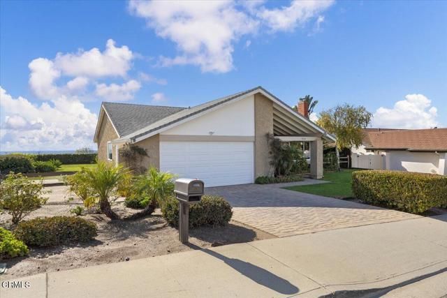 7050 El Malabar Drive, Ventura, CA 93003