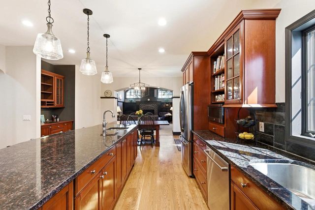 1005 Stonebriar Drive, Verona, WI 53593
