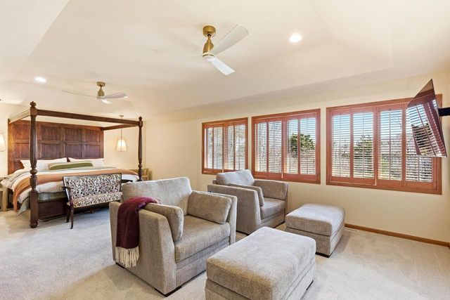 1005 Stonebriar Drive, Verona, WI 53593