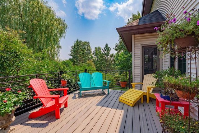 1005 Stonebriar Drive, Verona, WI 53593