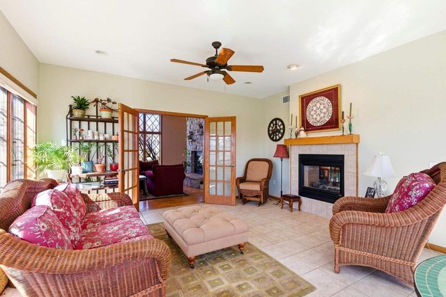 1005 Stonebriar Drive, Verona, WI 53593