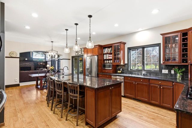 1005 Stonebriar Drive, Verona, WI 53593