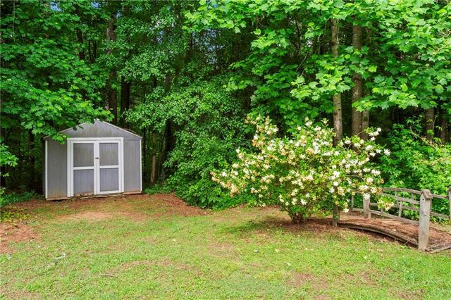 163 Nicki Court, Hampton, GA 30228