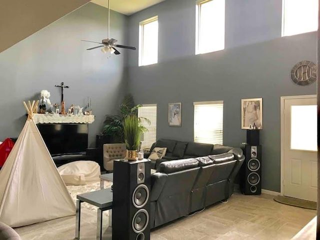 1603 Municipal Way, Houston, TX 77047