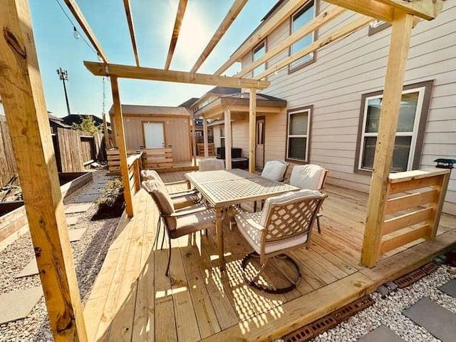 1603 Municipal Way, Houston, TX 77047