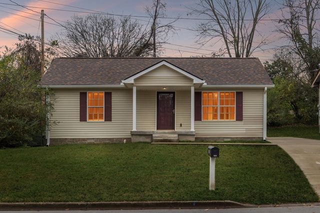 422 Glenn St, Clarksville, TN 37040