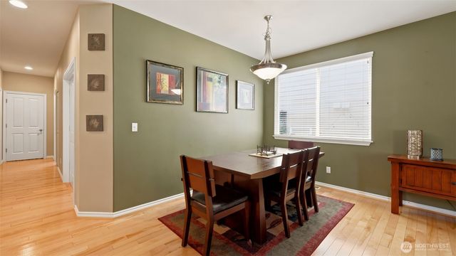 24610 SE 278th Street, Maple Valley, WA 98038