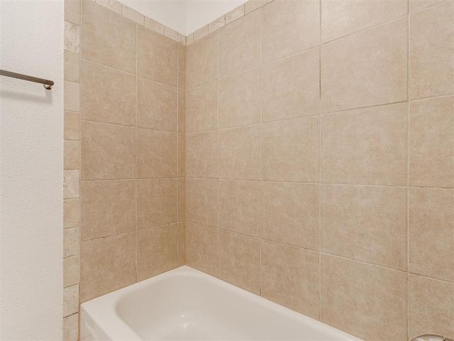 1608 NW 7th Street, Oklahoma City, OK 73106