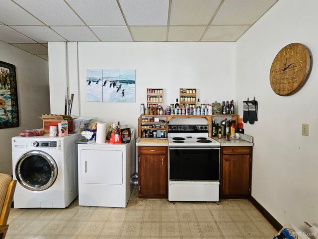 309 W Montezuma Avenue, Houghton, MI 49931