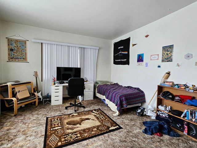 309 W Montezuma Avenue, Houghton, MI 49931