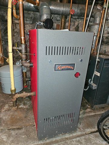 309 W Montezuma Avenue, Houghton, MI 49931