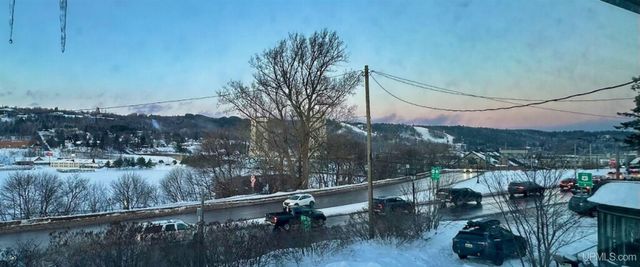 309 W Montezuma Avenue, Houghton, MI 49931