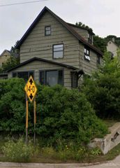 309 W Montezuma Avenue, Houghton, MI 49931