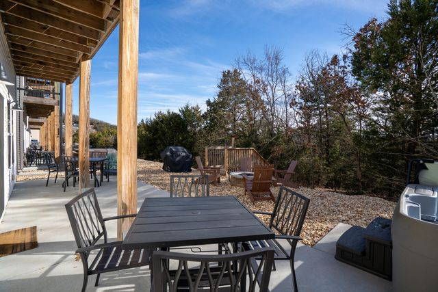 365 Majestic Drive, Branson, MO 65616