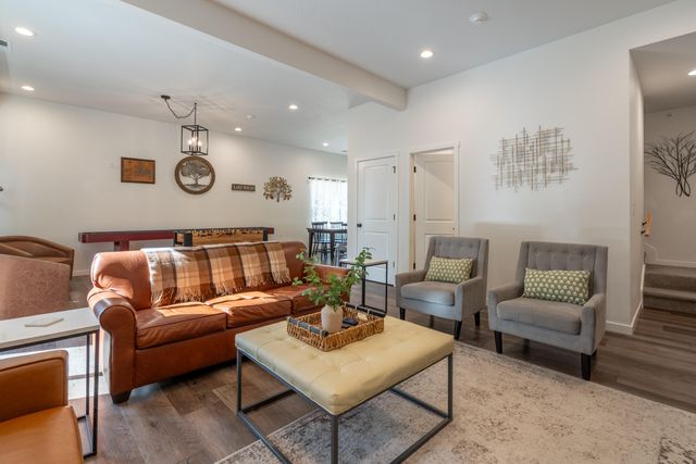 365 Majestic Drive, Branson, MO 65616