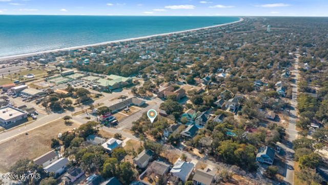 2 NE 48th Street, Oak Island, NC 28465