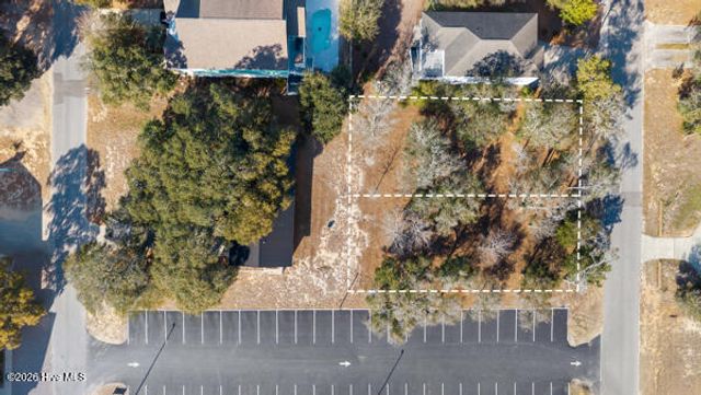 2 NE 48th Street, Oak Island, NC 28465