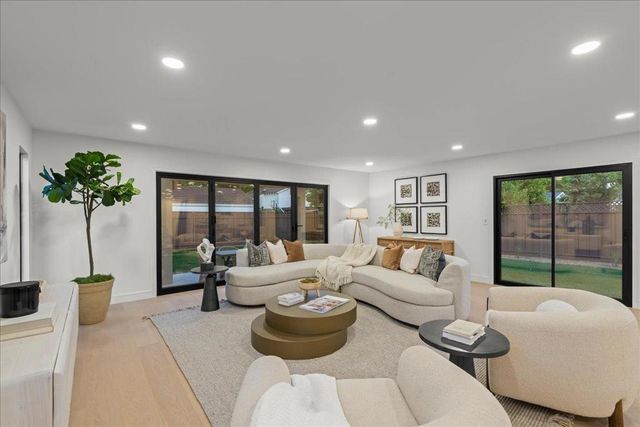 104 Hardy Avenue, Campbell, CA 95008