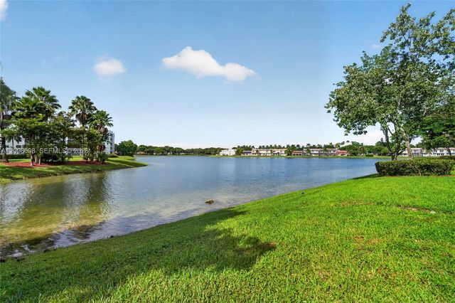10730 NW 66th Street 102, Doral, FL 33178