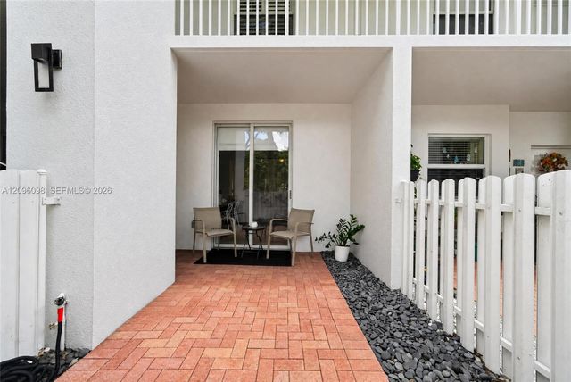 10730 NW 66th Street 102, Doral, FL 33178