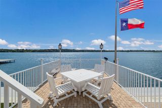100 S Waterway DR, Kingsland, TX 78639