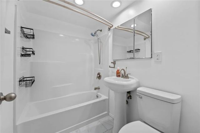 1494 Blythe, Highland, CA 92346