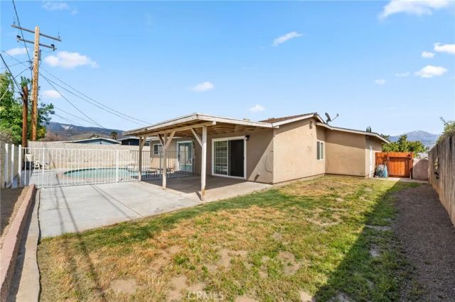 1494 Blythe, Highland, CA 92346