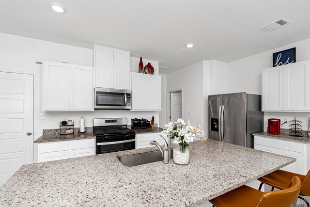 8009 Derick Ave, Baton Rouge, LA 70820