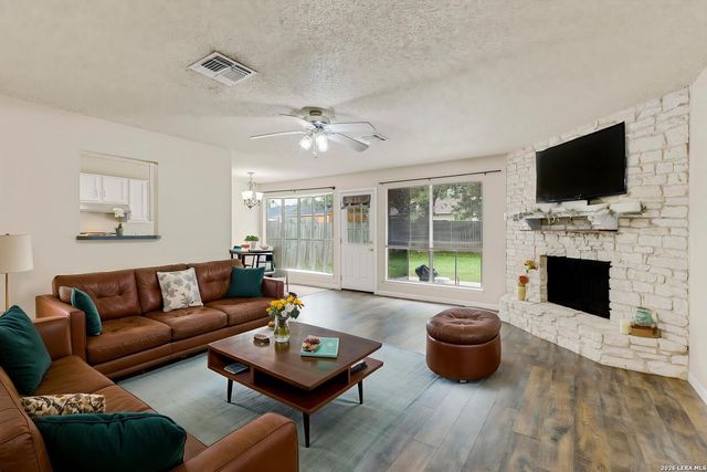 9727 Timber Path, San Antonio, TX 78250