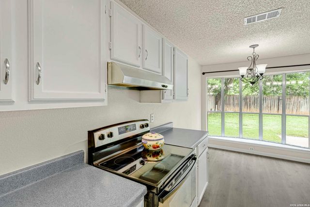 9727 Timber Path, San Antonio, TX 78250