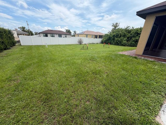 3015 12TH STREET SW, Lehigh Acres, FL 33976
