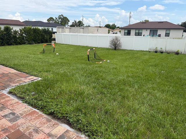 3015 12TH STREET SW, Lehigh Acres, FL 33976