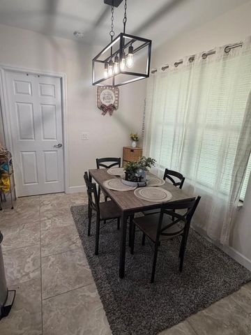 3015 12TH STREET SW, Lehigh Acres, FL 33976