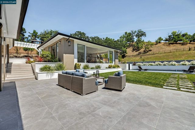 853 El Pintado Rd, Danville, CA 94526