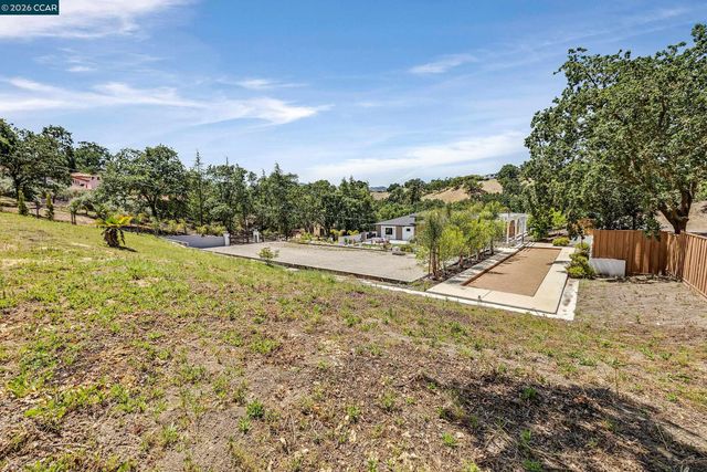 853 El Pintado Rd, Danville, CA 94526
