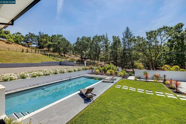 853 El Pintado Rd, Danville, CA 94526
