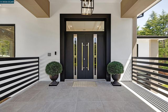 853 El Pintado Rd, Danville, CA 94526
